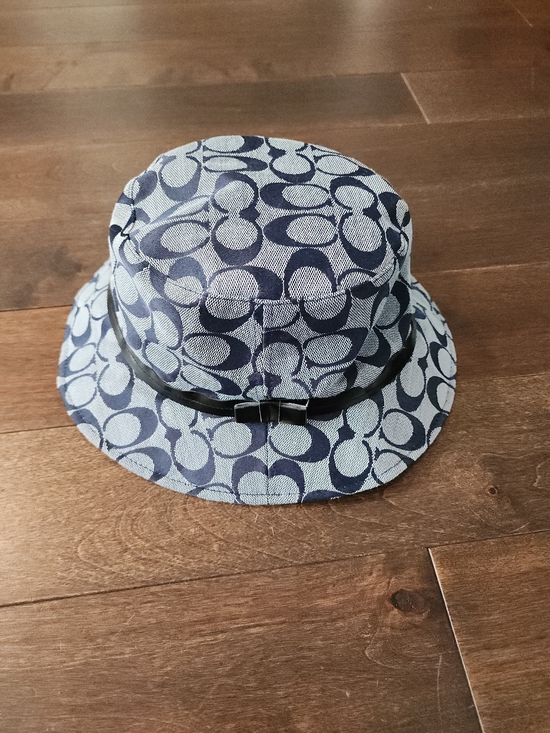 Coach Accessories - Coach RARE Navy Signature Denim Bucket Hat with Bow Trim Size M/L